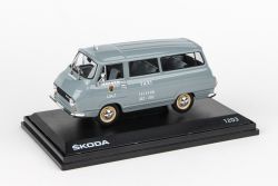 Kovový model Škoda 1203 - na podstavci