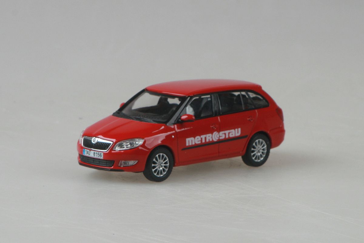 Škoda Fabia II FL Combi (2013) 1:43 - Metrostav