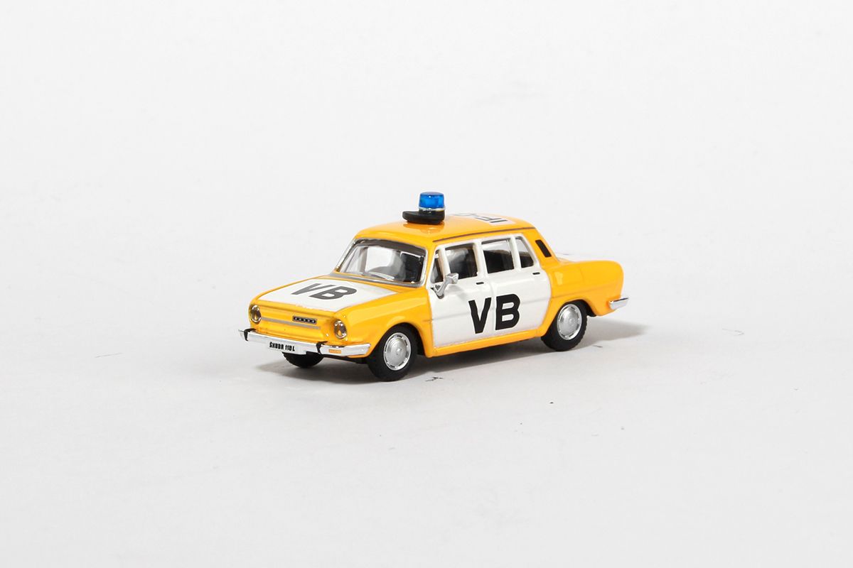 Kovový model Škoda 110L - pohled zepředu