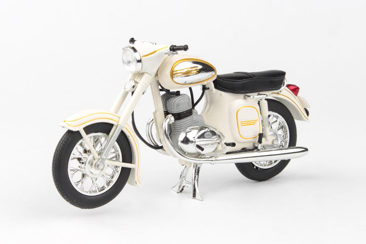 Jawa 350 Automatic (1966) 1:18 - Bílá
