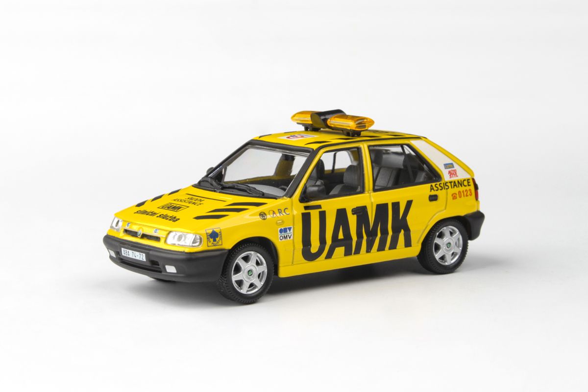 Kovový model Škoda Felicia - pohled zepředu