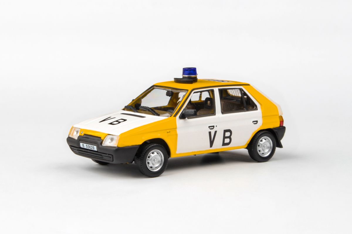 Škoda Favorit 136L (1988) 1:43 - VB