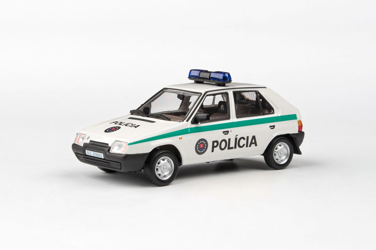 Škoda Favorit 136L (1988) 1:43 - Polícia SR