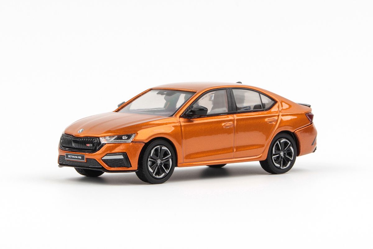Škoda Octavia IV RS (2020) 1:43 - Oranžová Phoenix Metalíza