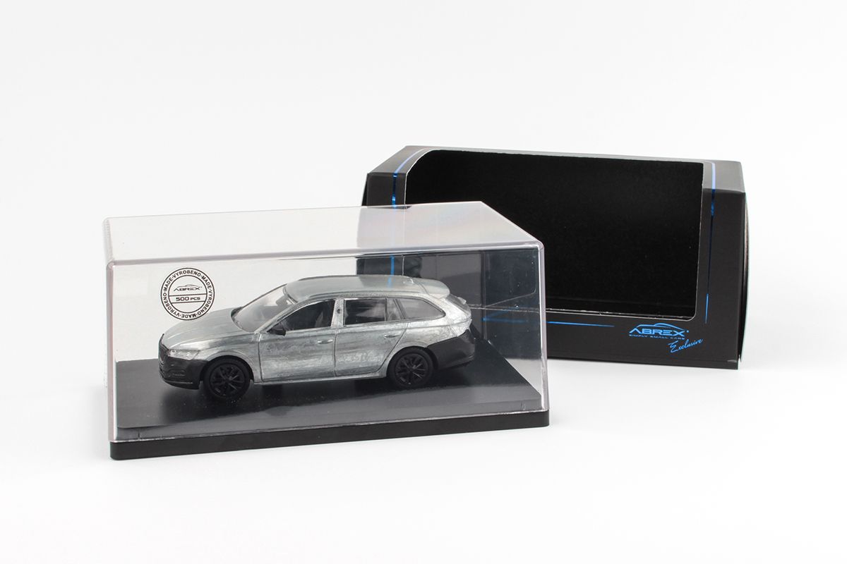 Škoda Octavia IV Combi (2020) 1:43 - T1