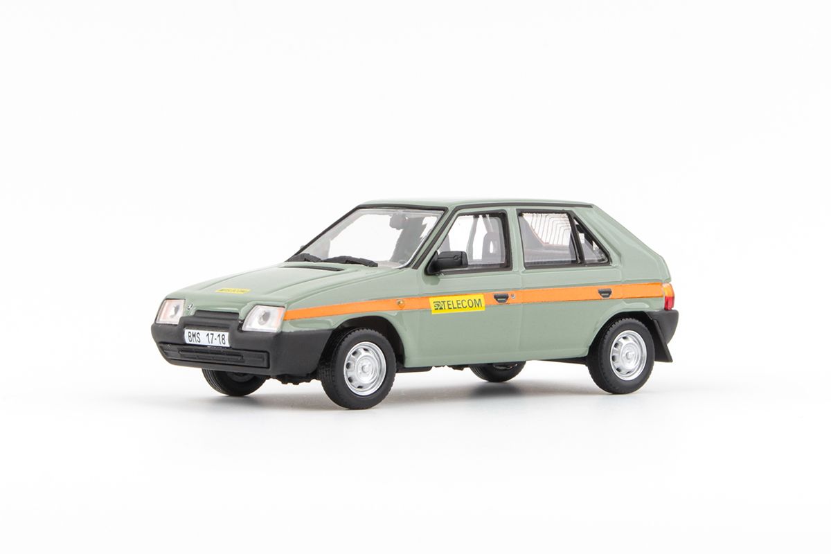 Škoda Favorit 136L (1988) 1:43 - SPT Telecom