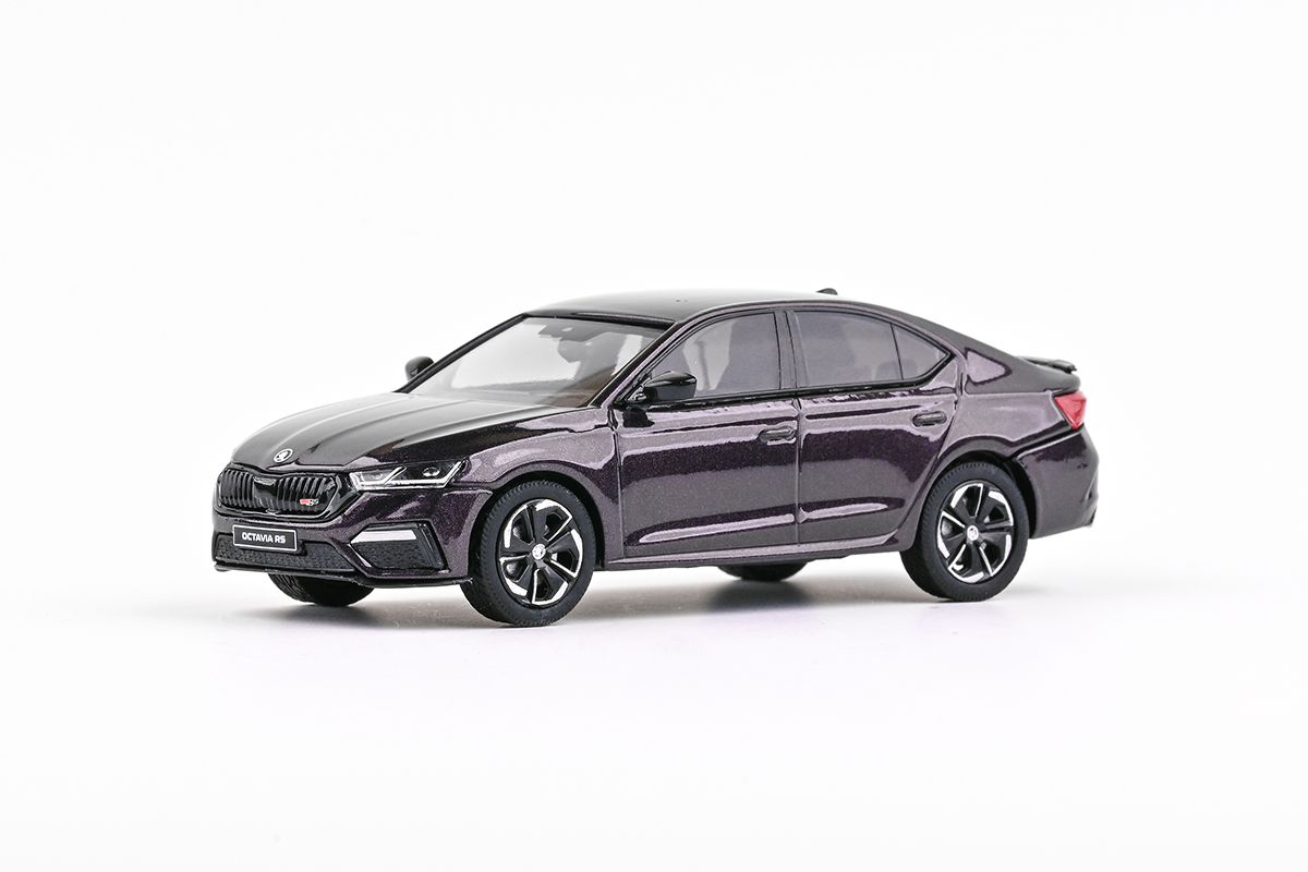 Škoda Octavia IV RS (2020) 1:43 - Fialová Space Metalíza