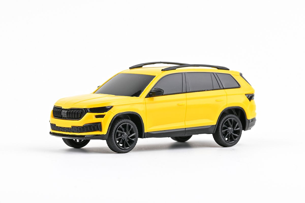 Plasťáček Škoda Kodiaq FL 1:43 - Žlutá