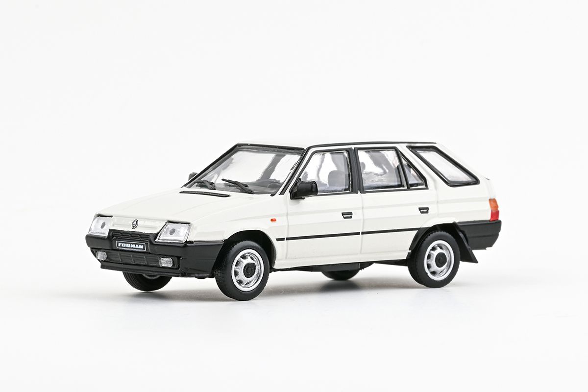 Škoda Forman (1993) 1:43 - Bílá Labutí