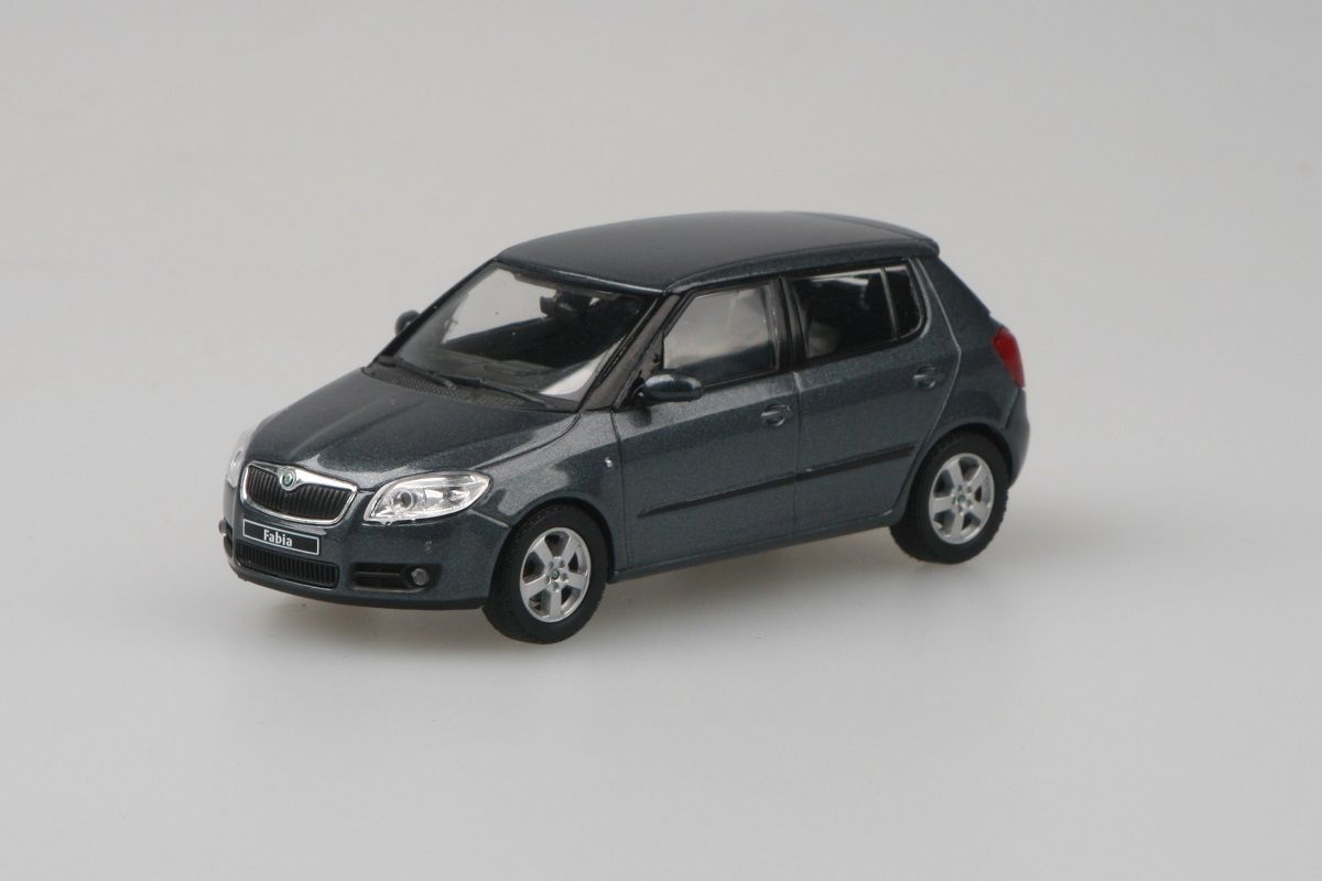 Kovový model Škoda Fabia II - pohled zepředu