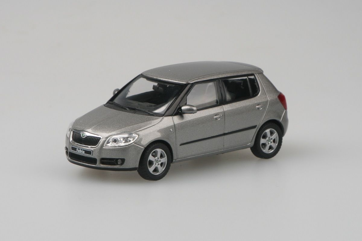 Kovový model Škoda Fabia II 2006 - béžová cappuccino metalíza