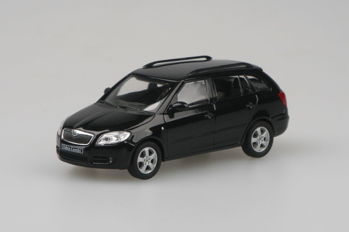 Škoda Fabia II Combi (2007) 1:43 - Černá Magic Metalíza