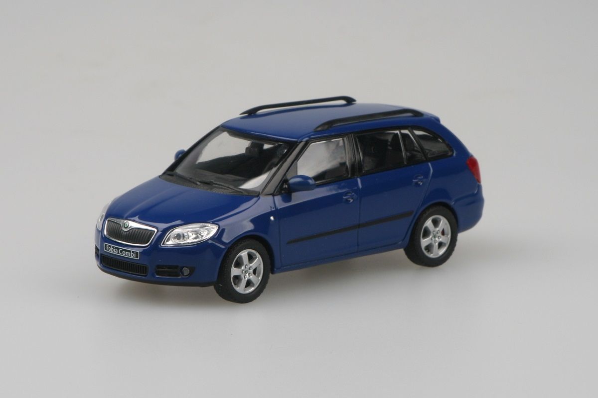 Škoda Fabia II Combi (2007) 1:43 - Modrá Dynamic