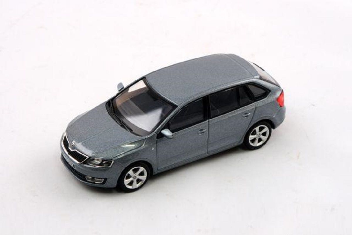 Škoda Rapid Spaceback (2013) 1:43 - Šedá Platin Metalíza