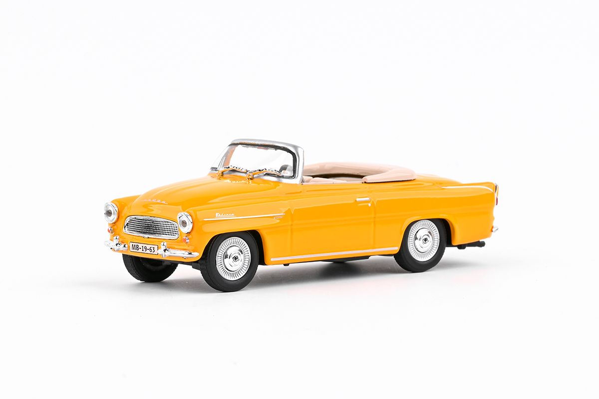 Kovový model Škoda Felicia Roadster - žlutooranžová
